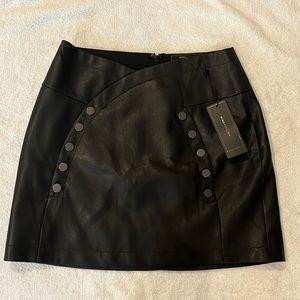 Black BCBGMAXAZRIA XS Skirt